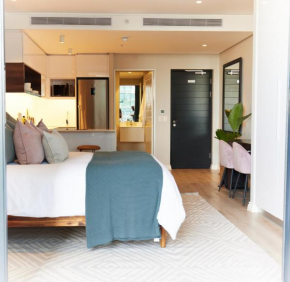 Stunning apartment with private balcony at 16onBree 1212